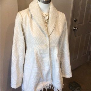 Cream colored Billabong coat.